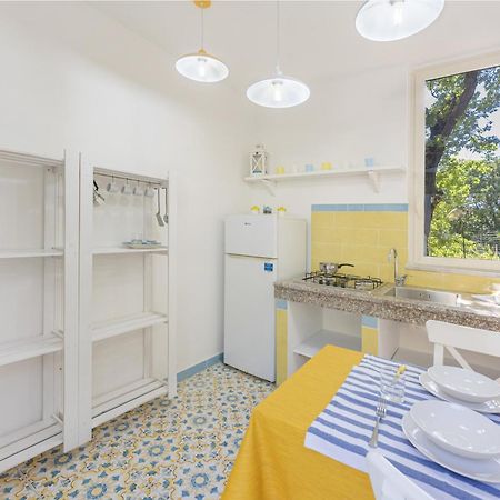 Villa Le Querce Procida Exterior foto