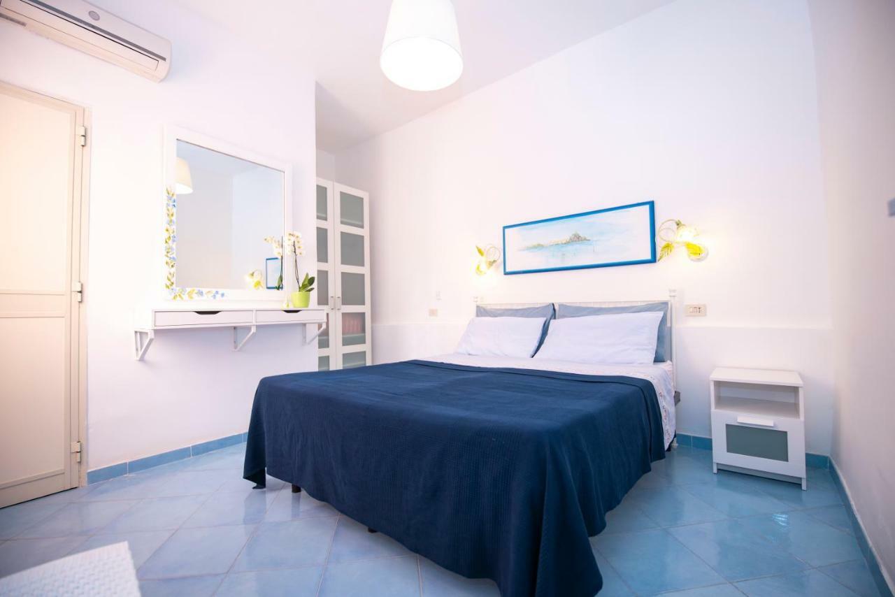 Villa Le Querce Procida Exterior foto